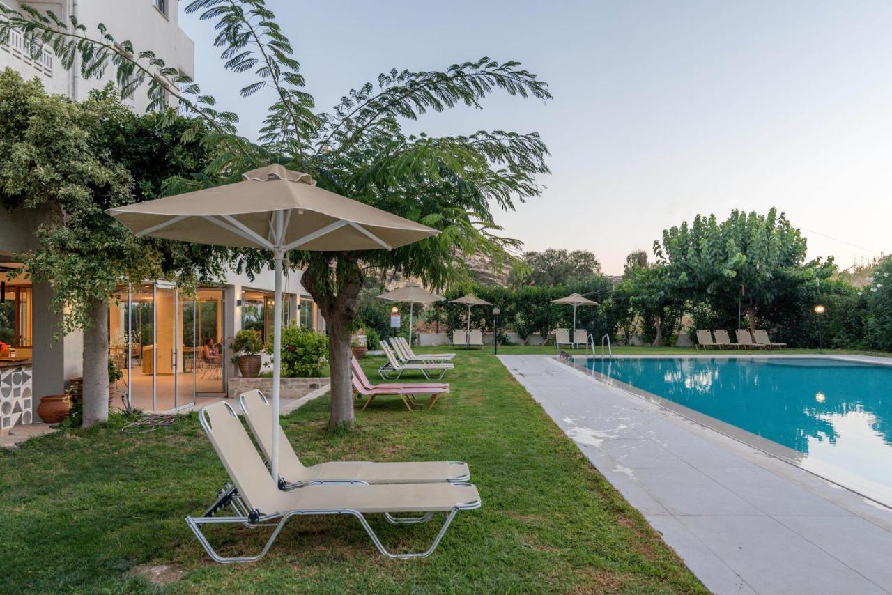 Matala Bay Hotel & Apartments Bagian luar foto
