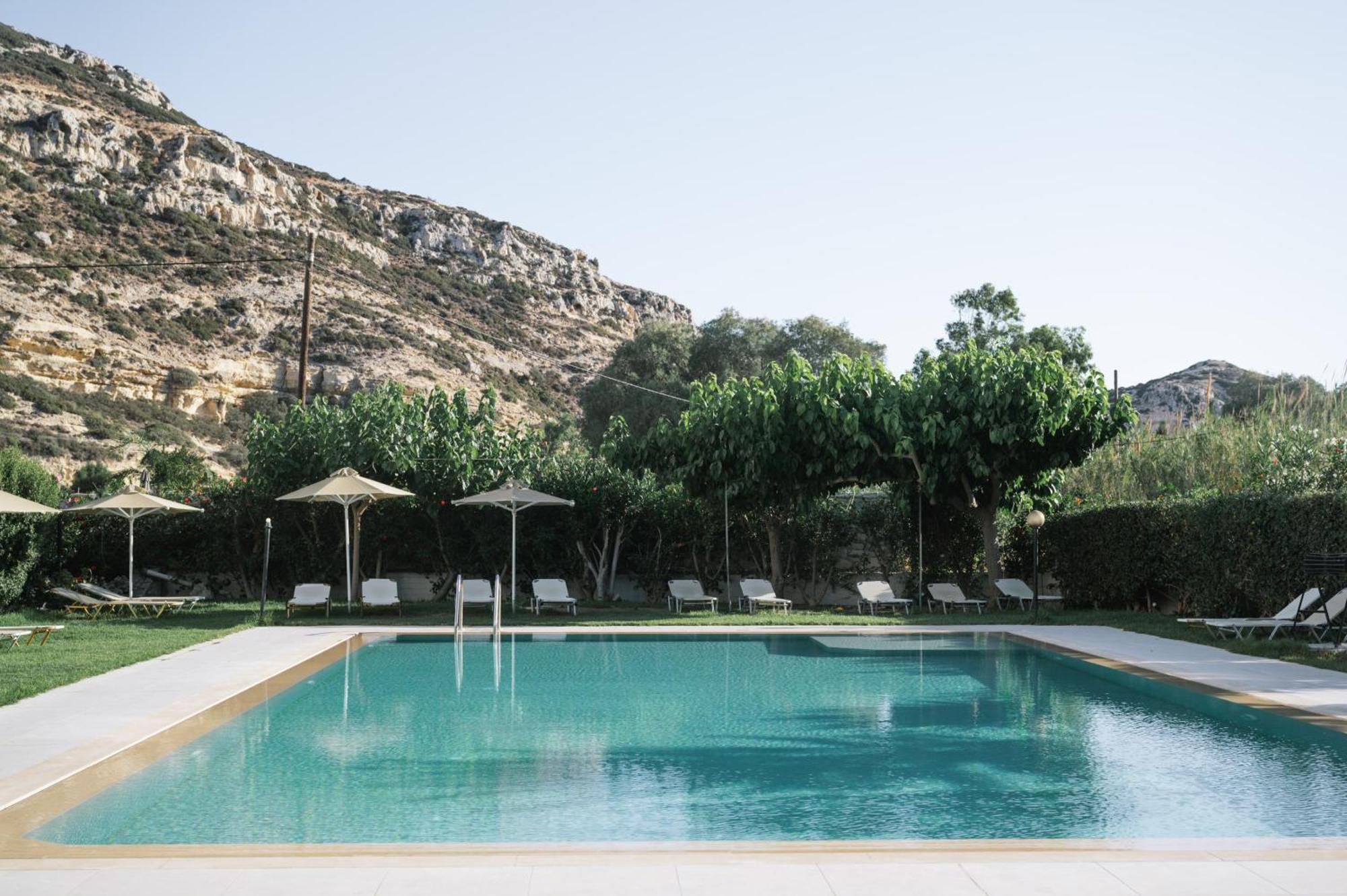 Matala Bay Hotel & Apartments Bagian luar foto